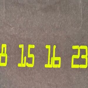 Vtg LOST tv series tee-size L(21x28)